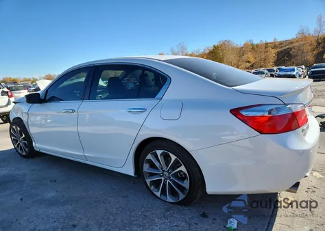2015 Honda Accord Sport z USA, uszkodzony, nr VIN 1HGCR2F56FA264779